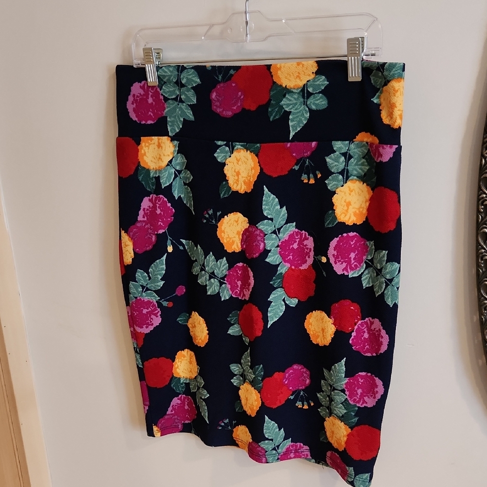 LuLaRoe Navy Floral Pencil Skirt